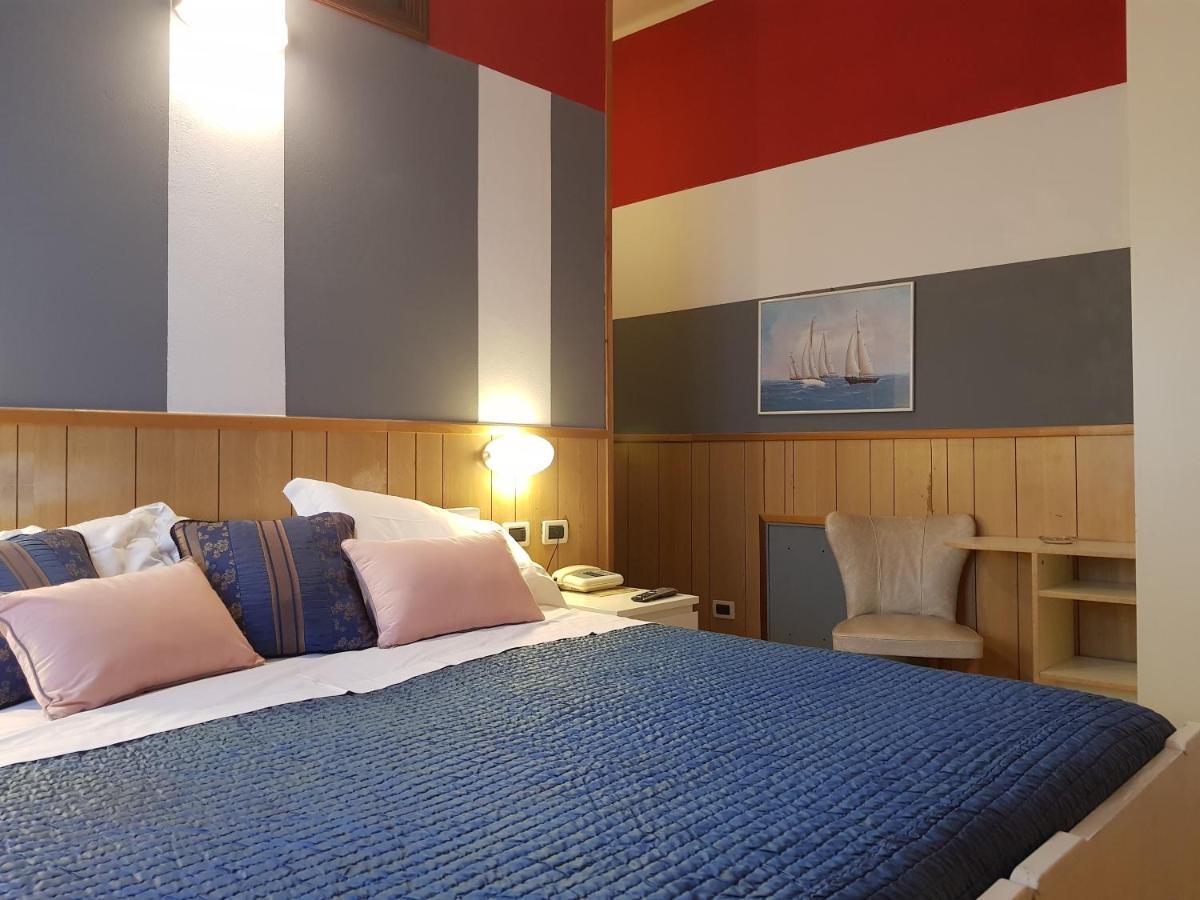 Hotel Azzurra Сальсомаджоре-Терме Экстерьер фото