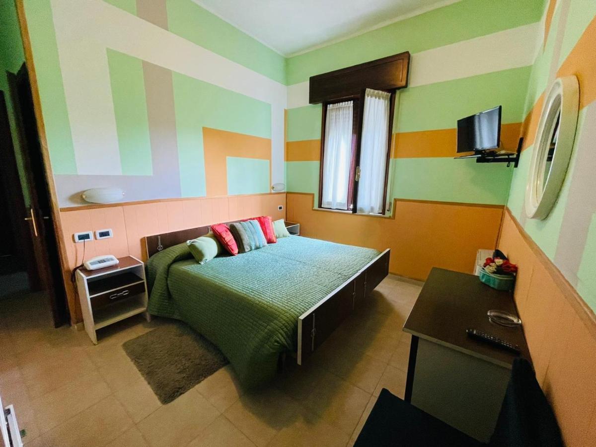 Hotel Azzurra Сальсомаджоре-Терме Экстерьер фото