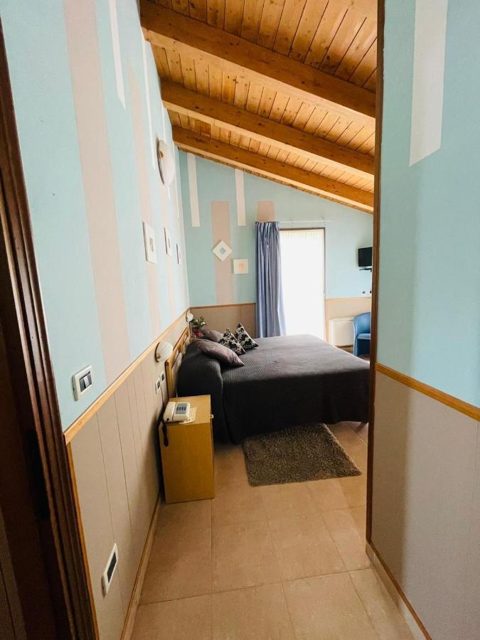 Hotel Azzurra Сальсомаджоре-Терме Экстерьер фото