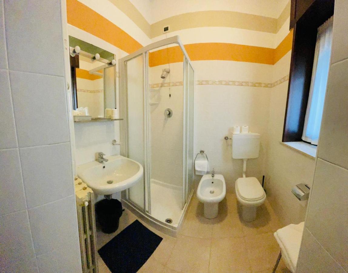 Hotel Azzurra Сальсомаджоре-Терме Экстерьер фото